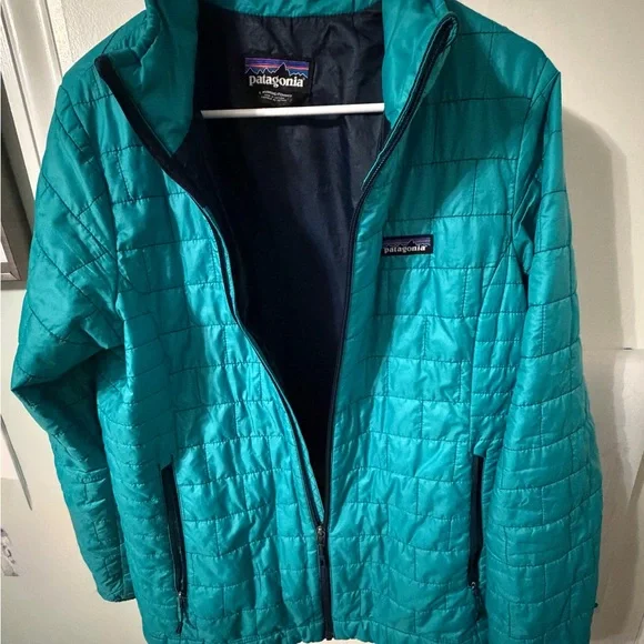 Patagonia Nano Puff Jacket - Picture 4 of 5